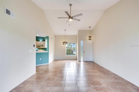 Condo in Bradenton, Florida, 2 bedrooms  № 1717132 - photo 27