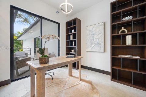 Casa en venta en Pinecrest, Florida, 5 dormitorios, 434.13 m2 № 2011735 - foto 16