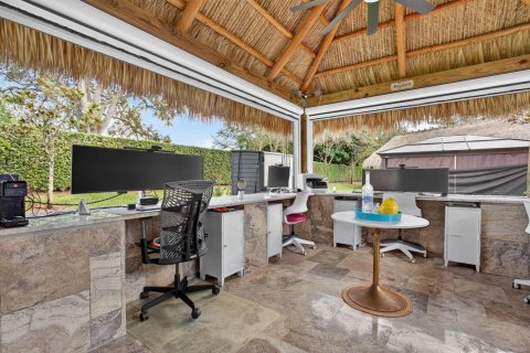 Condo in Margate, Florida, 3 rooms  № 2177313 - photo 16