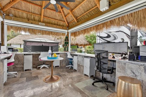 Condo in Margate, Florida, 3 rooms  № 2177313 - photo 15