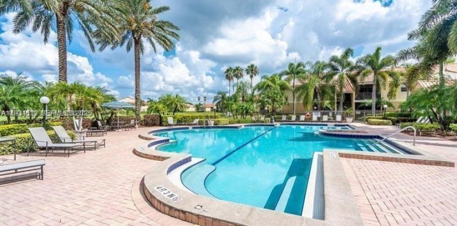 Condo à Pompano Beach, Floride, 1 chambre № 1989986
