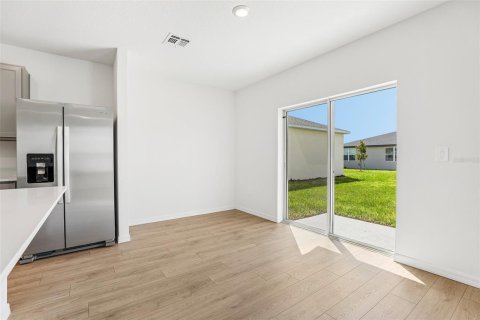 House in Winter Haven, Florida 4 bedrooms, 173.36 sq.m. № 2391331 - photo 6
