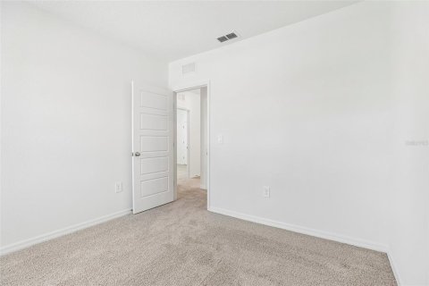 House in Winter Haven, Florida 4 bedrooms, 173.36 sq.m. № 2391331 - photo 20