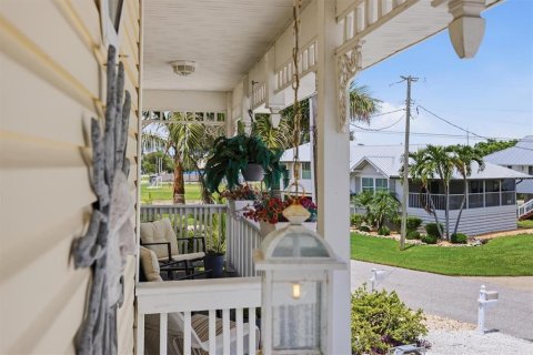 Villa ou maison à vendre à Bradenton Beach, Floride: 3 chambres, 302.3 m2 № 2290984 - photo 22