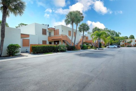 Condo in Bradenton, Florida, 2 bedrooms  № 2151972 - photo 29