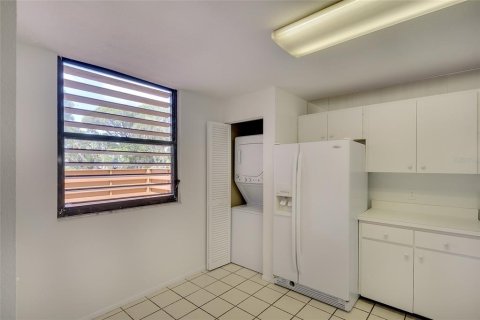 Condo in Bradenton, Florida, 2 bedrooms  № 2151972 - photo 14