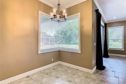 House in Orlando, Florida 5 bedrooms, 253.16 sq.m. № 2229093 - photo 15