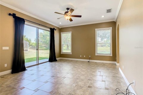 House in Orlando, Florida 5 bedrooms, 253.16 sq.m. № 2229093 - photo 25
