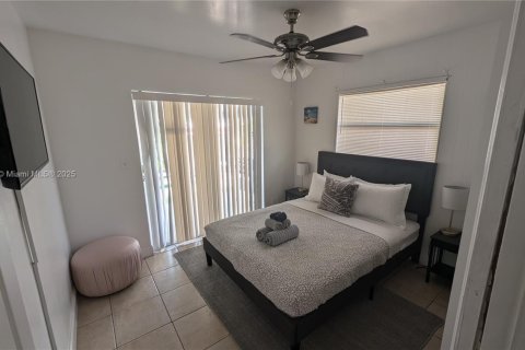 Villa ou maison à louer à Oakland Park, Floride: 2 chambres, 193.61 m2 № 1950010 - photo 14