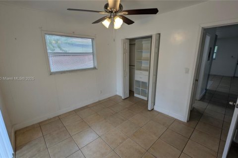 Villa ou maison à louer à Oakland Park, Floride: 2 chambres, 193.61 m2 № 1950010 - photo 6
