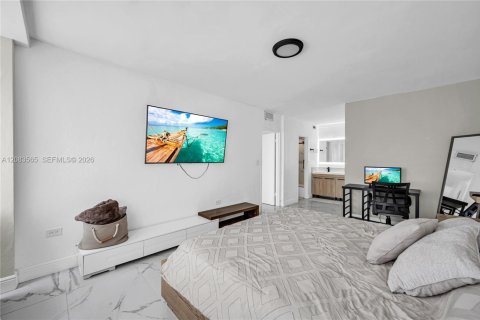 Copropriété à louer à North Bay Village, Floride: 2 chambres, 99.78 m2 № 2350537 - photo 24
