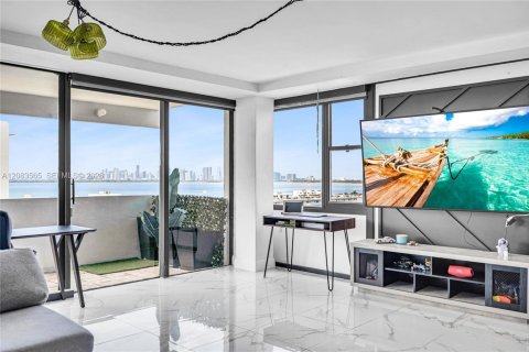 Copropriété à louer à North Bay Village, Floride: 2 chambres, 99.78 m2 № 2350537 - photo 3
