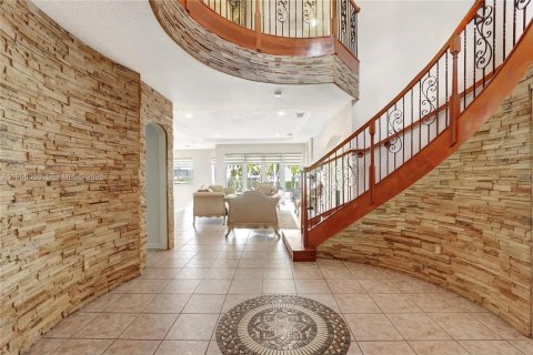 Купить виллу или дом в Майами, Флорида 4 спальни, 313.17м2, № 2064498 - фото 2