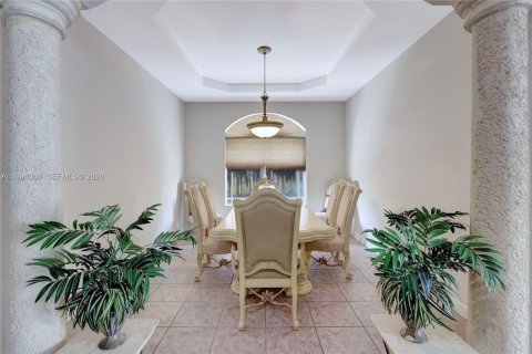 Купить виллу или дом в Майами, Флорида 4 спальни, 313.17м2, № 2064498 - фото 5