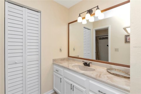 Touwnhouse à vendre à Tampa, Floride: 2 chambres, 93.46 m2 № 2339014 - photo 21