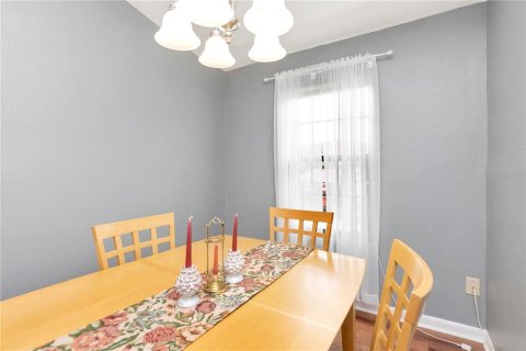 Touwnhouse à vendre à Tampa, Floride: 2 chambres, 93.46 m2 № 2339014 - photo 13