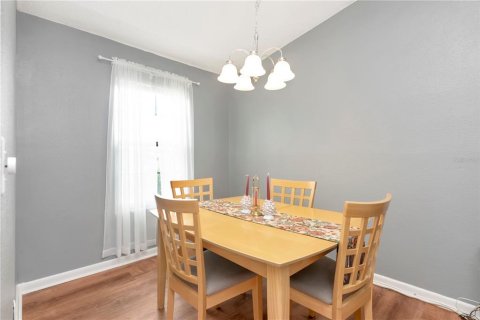 Touwnhouse à vendre à Tampa, Floride: 2 chambres, 93.46 m2 № 2339014 - photo 16