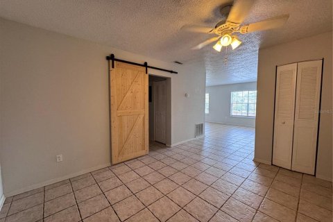 Copropriété à louer à Orlando, Floride: 3 chambres, 122.35 m2 № 2339209 - photo 13