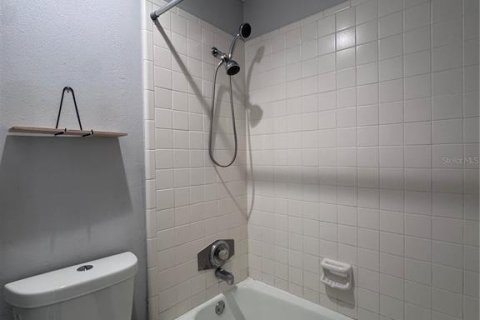 Copropriété à louer à Orlando, Floride: 3 chambres, 122.35 m2 № 2339209 - photo 24