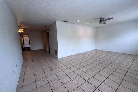Copropriété à louer à Orlando, Floride: 3 chambres, 122.35 m2 № 2339209 - photo 10
