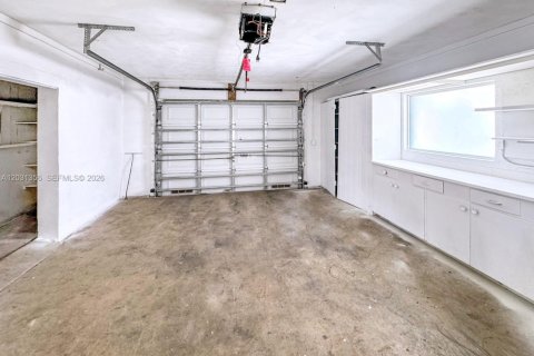 Villa ou maison à louer à Pompano Beach, Floride: 3 chambres, 107.67 m2 № 2241891 - photo 28