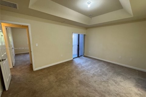 Casa en venta en Cutler Bay, Florida, 3 dormitorios, 140.75 m2 № 1953562 - foto 13