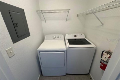 Condominio en alquiler en Orlando, Florida, 1 dormitorio, 49.7 m2 № 1795058 - foto 5