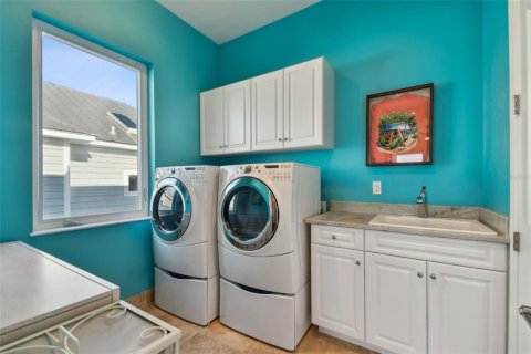 Villa ou maison à vendre à Palmetto, Floride: 4 chambres, 296.73 m2 № 1717674 - photo 22