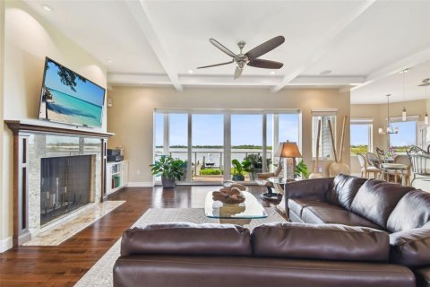 Villa ou maison à vendre à Palmetto, Floride: 4 chambres, 296.73 m2 № 1717674 - photo 8