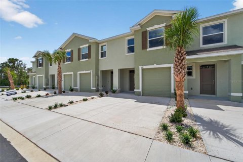 Townhouse in Ruskin, Florida 3 bedrooms, 155.43 sq.m. № 1893670 - photo 4