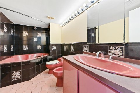 Copropriété à vendre à West Palm Beach, Floride: 3 chambres, 149.57 m2 № 2261376 - photo 24
