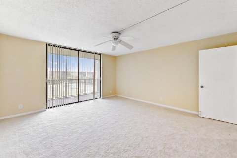 Copropriété à vendre à West Palm Beach, Floride: 3 chambres, 149.57 m2 № 2261376 - photo 16