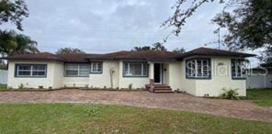 Casa en Lakeland, Florida 6 dormitorios, 189.99 m2 № 2222666