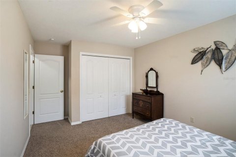House in Zephyrhills, Florida 2 bedrooms, 133.22 sq.m. № 1899828 - photo 18