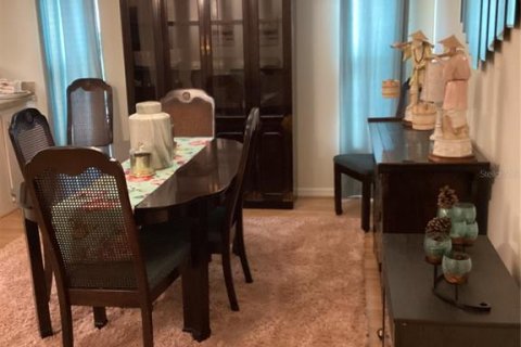 Condo in Sun City Center, Florida, 2 bedrooms № 2144845 - photo 5