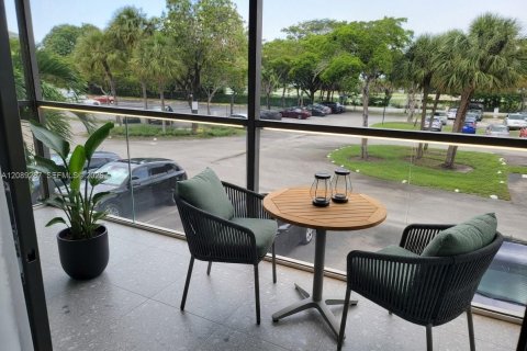 Condo in Lauderhill, Florida, 2 bedrooms № 2367726 - photo 5