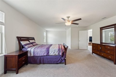 House in Clermont, Florida 4 bedrooms, 306.3 sq.m. № 1767749 - photo 22