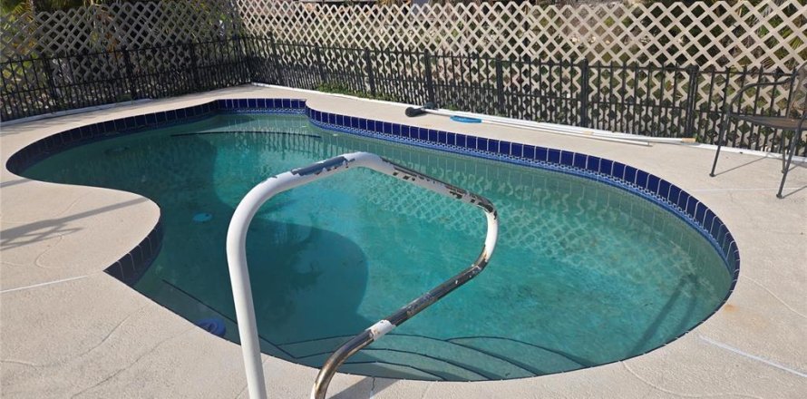 Land in Englewood, Florida № 2211001