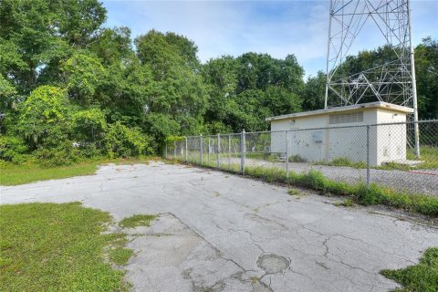 Commercial property in Lakeland, Florida № 2221825 - photo 16