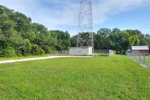 Commercial property in Lakeland, Florida № 2221825 - photo 14