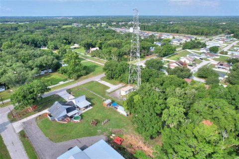 Commercial property in Lakeland, Florida № 2221825 - photo 6
