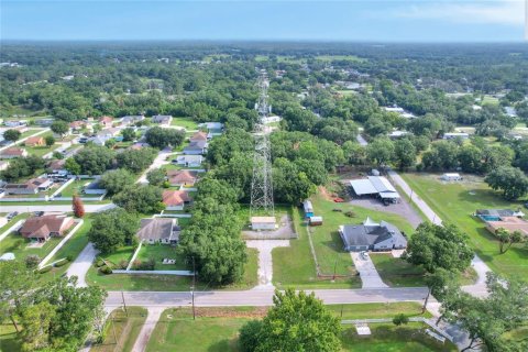 Commercial property in Lakeland, Florida № 2221825 - photo 3