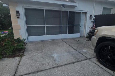 House in Spring Hill, Florida 3 bedrooms, 148.92 sq.m. № 2217285 - photo 3