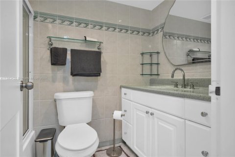 Condominio en venta en Miami Beach, Florida, 3 dormitorios, 132.85 m2 № 1763387 - foto 23