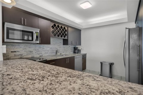 Condominio en venta en Miami Beach, Florida, 3 dormitorios, 132.85 m2 № 1763387 - foto 28