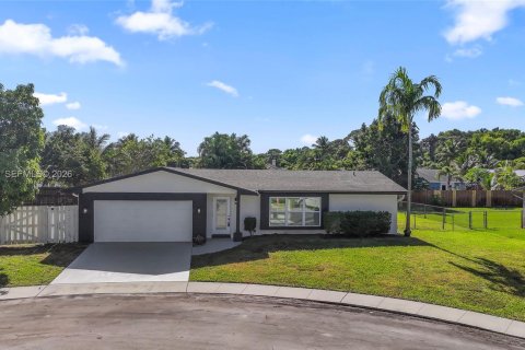 Дом в Бока-Ратон, Флорида 4 спальни, 197.88м2 № 2005419