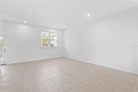 Townhouse in Westchase, Florida 3 bedrooms, 166.2 sq.m. № 2199698 - photo 18