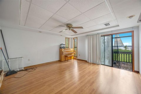 Villa ou maison à vendre à Thonotosassa, Floride: 2 chambres, 162.21 m2 № 1902488 - photo 7