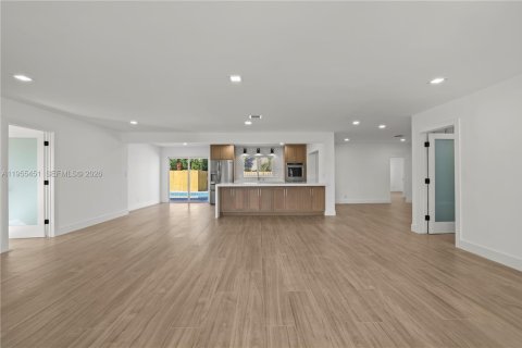 Купить виллу или дом в Форт-Лодердейл, Флорида 4 спальни, 201.78м2, № 2009535 - фото 14