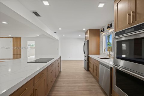 Купить виллу или дом в Форт-Лодердейл, Флорида 4 спальни, 201.78м2, № 2009535 - фото 26